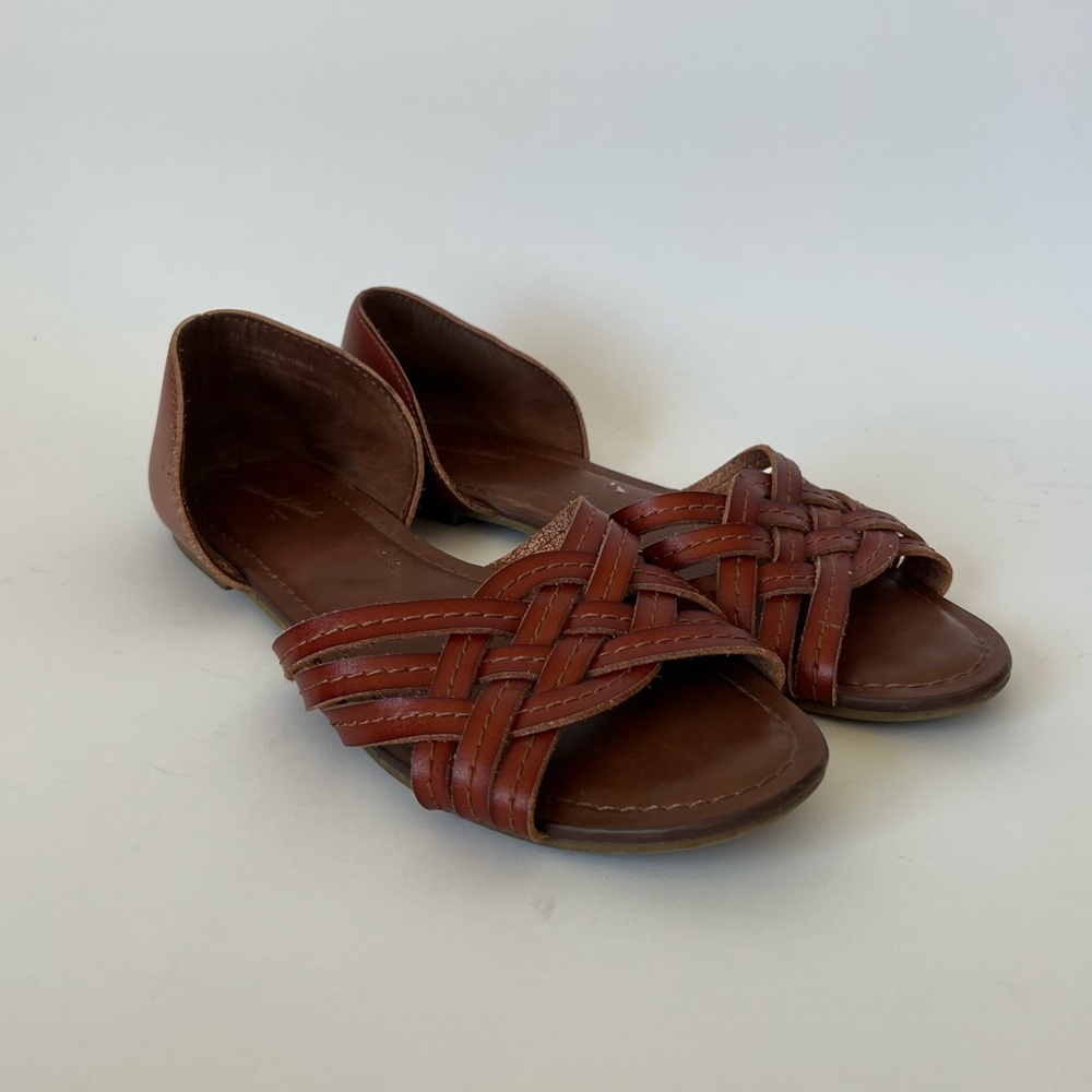 Universal Thread Brown Woven Flats